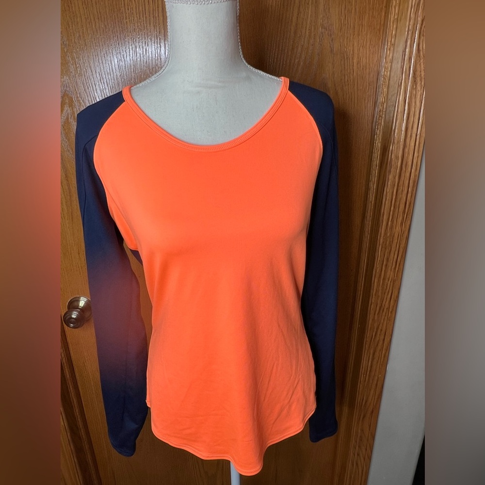 Athleta Running Wild Crew Medium - image 1